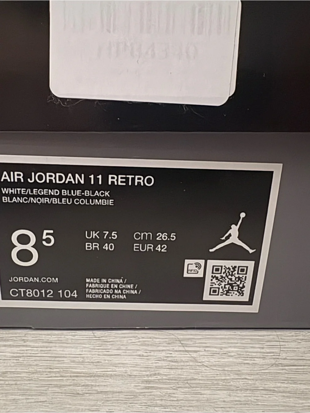 Jordan 11 Legend Blue